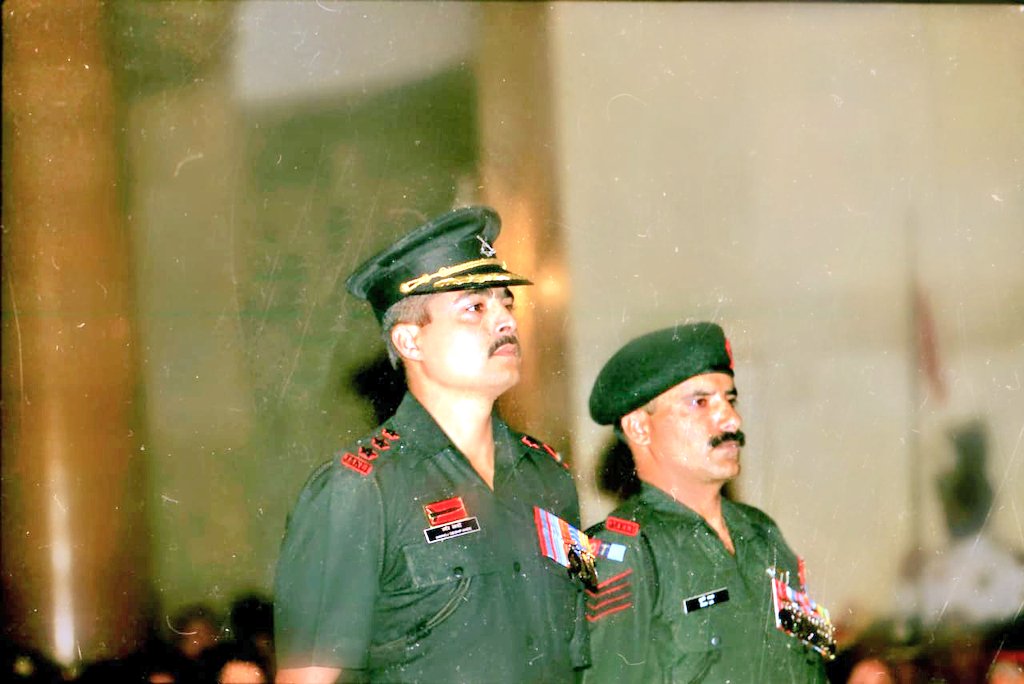 TheSatishDua's tweet photo. On 24 Aug 2000, my Bravest of Brave Battalion conducted a special mission operation on LoC. Maj Manoj Deshpande &amp; Hav Chunni Lal were awarded VrC.
Proud to steer the op as CO.

Nb Sub Chunni Lal, AC(P), VrC, SM went on to become the highest decorated Indian soldier.
Jai Hind 🇮🇳 https://t.co/9Z9hvZAjkj
