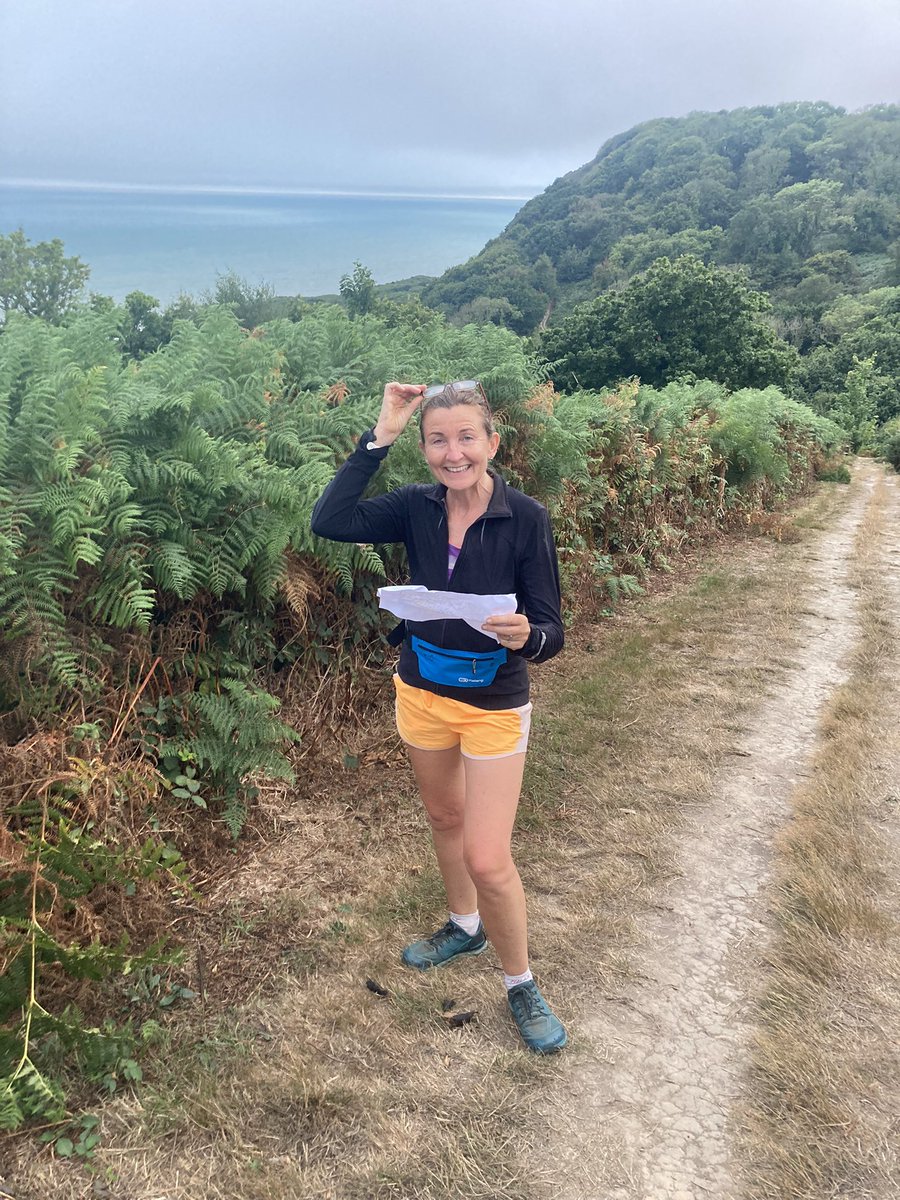 SamMurphyRuns's tweet photo. Getting a map reading lesson from my husband ahead of my solo trip on the #TwoMoorsWay Handily,, mist descended on Hastings Country Park, making it more Dartmoor-like! https://t.co/VCTYtP5njk