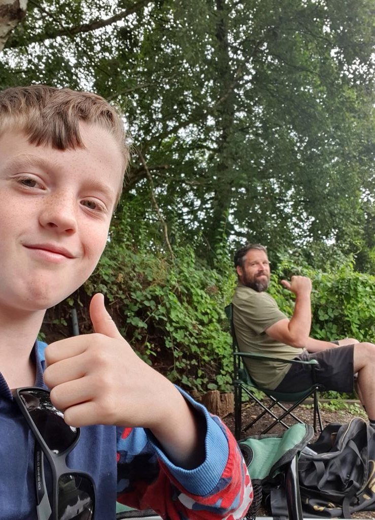 lee18_leighton's tweet photo. Fishin' on the old river!!
With @matlee85/ my dad. https://t.co/pz1wFEtb8p