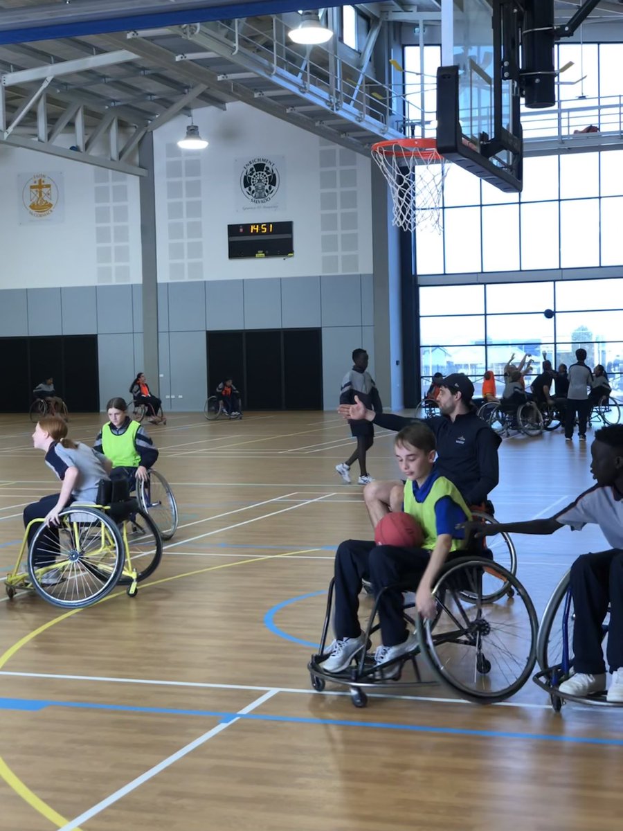 MuscaRoseanne's tweet photo. From learning about First Aid and CPR to playing some Wheelchair Basketball, the Year 7’s had a busy day today! #hccellenbrook https://t.co/JrjtNxJsHh