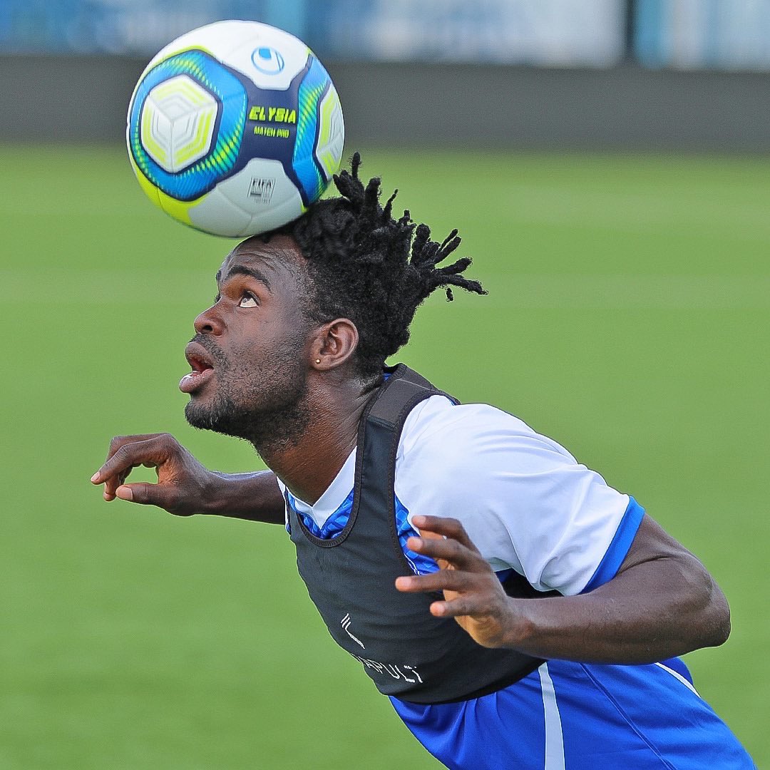 azamfc's tweet photo. #BackInTraining Vijana wamerejea mazoezini leo Jumatano asubuhi, wakianza maandalizi kuelekea mechi ijayo ya ligi dhidi ya Yanga.
@Yusufbakhresa @AbdukarimAmin
#weareazamfc #timuborabidhaabora https://t.co/2t4aEgKdQe