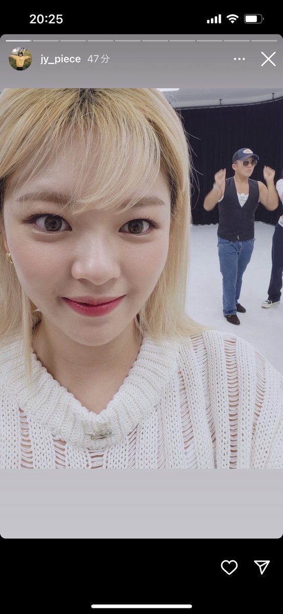 twice_aka1's tweet photo. 安定の可愛さ////💕 https://t.co/0jH841druW