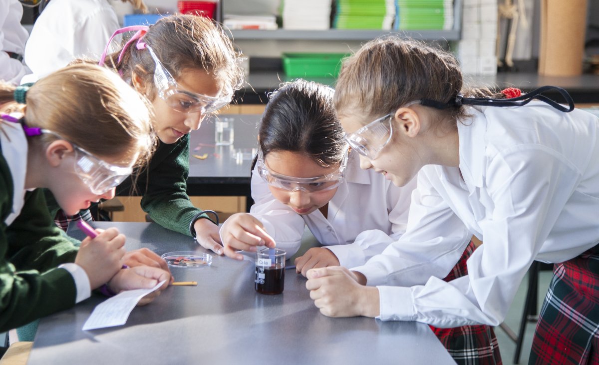 With 30 scholarship won to top schools in 2022, Eaton House The Manor Girls' School provides an outstanding academic education. 

Book a visit: bookopen.day