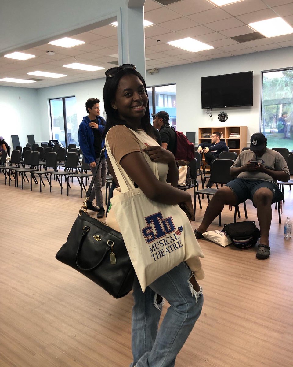 stutheatre's tweet photo. Sporting off our new Musical Theatre swag! #totes #gotmusic #danceshoes #instruments https://t.co/SluOZj7r0J