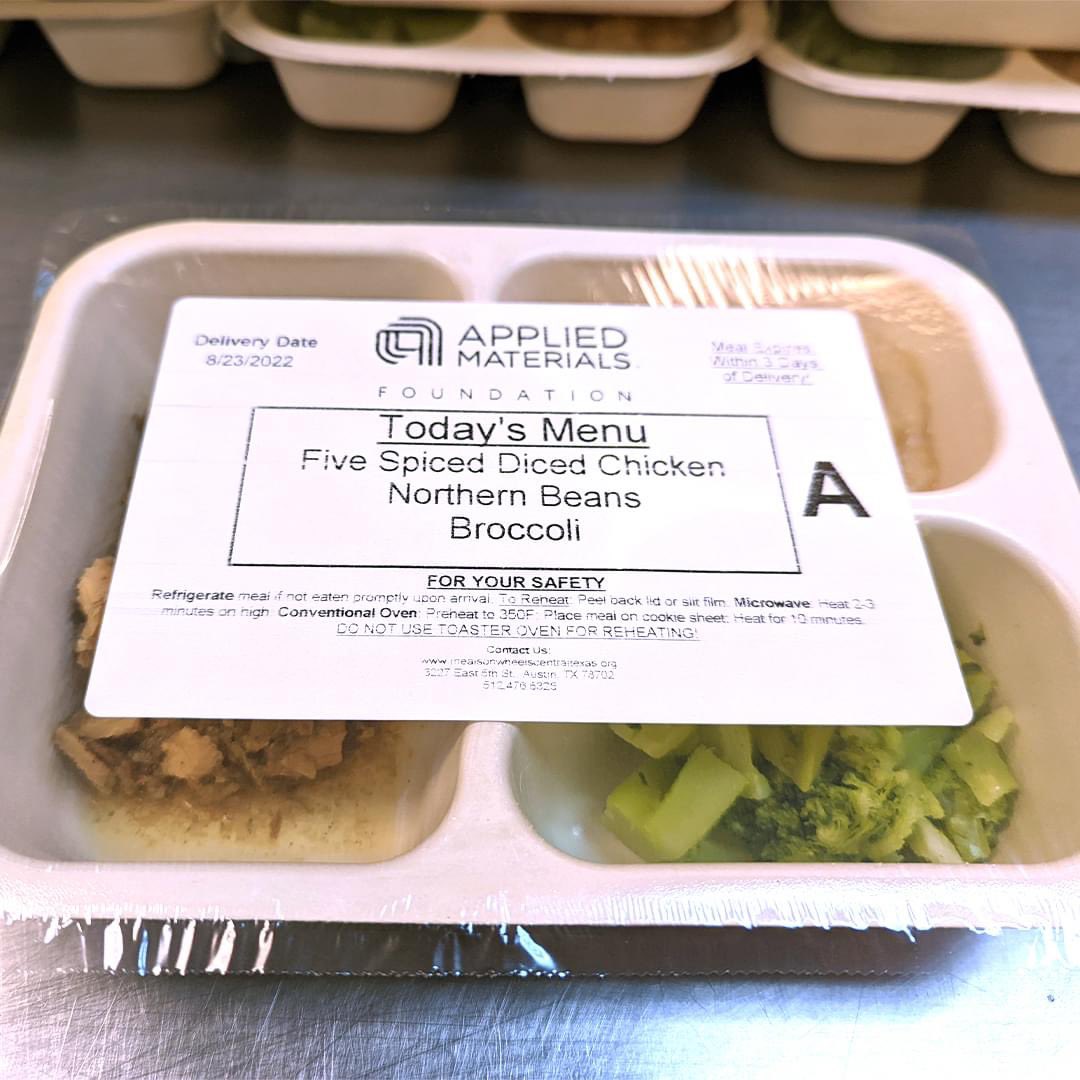 mealsonwheels's tweet photo. Volunteers from @Applied4Good joined us to deliver meals with us on their chosen Adopt-a-Day date. We received a grant from AMF to Adopt-a-Day of meals and services provided by the MOW Program. https://t.co/j7r7F1044Z