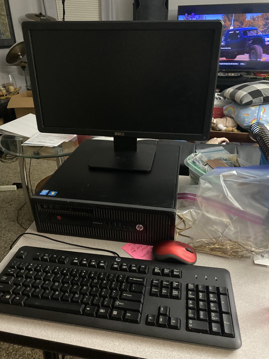 ETArtVisions's tweet photo. Yea buddy this is so awesome!! I cant believe @CryptoLyssa and her hubby sent me this cpu because they want me succeed through all this negativity weβve been thru! Canβt wait to get this up and running! Thank you both so so so so so much! π
#TrueSupport #TrueCommunity #TueLove https://t.co/RVKP9DxyMh