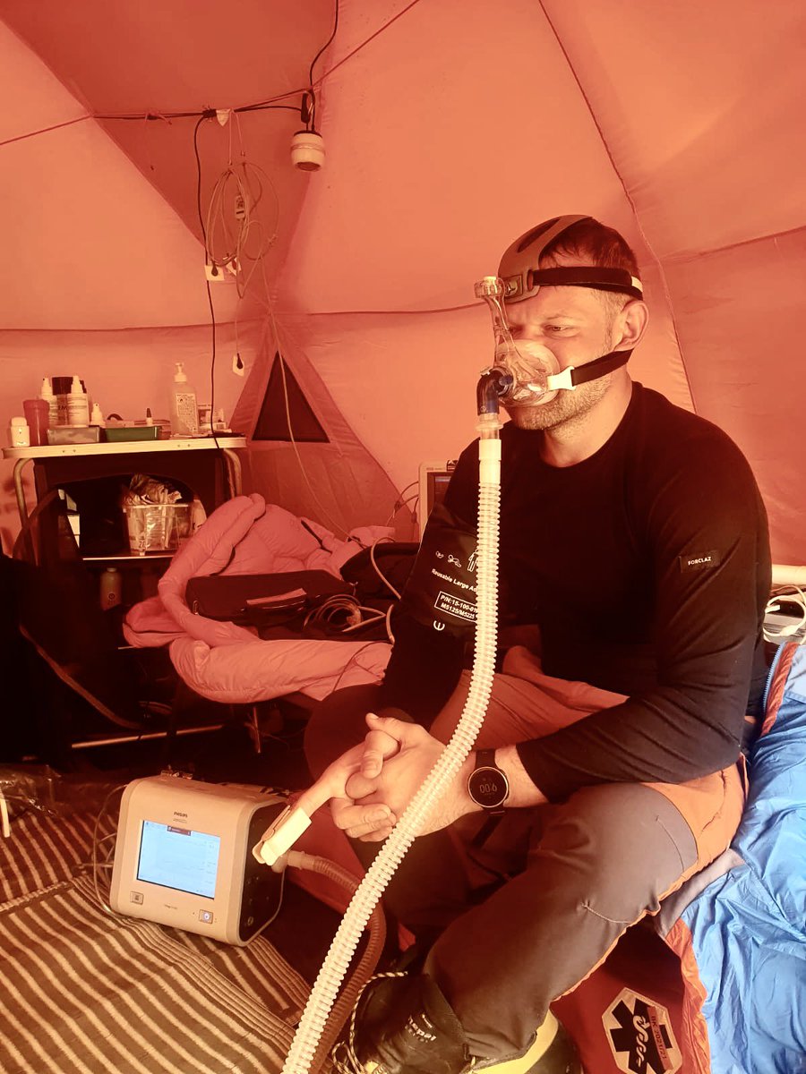 usgzrm's tweet photo. Another patient with HAPE. Interview, clinic and ultrasound. #cpap #philipsPOCUS #mountain #emergency https://t.co/Xm3xtgCNLg