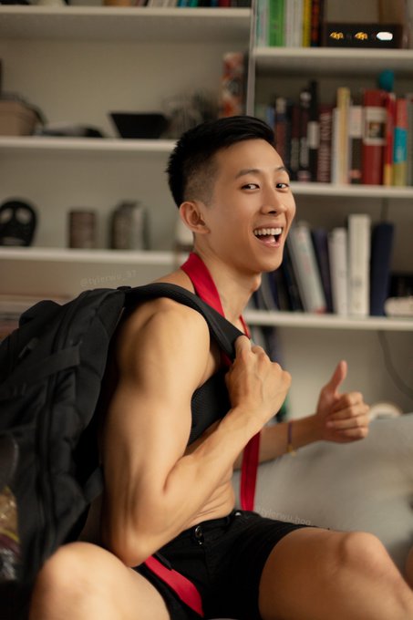 I ask to fuck you in the library, what do you say? https://t.co/J8VpVRcqEf