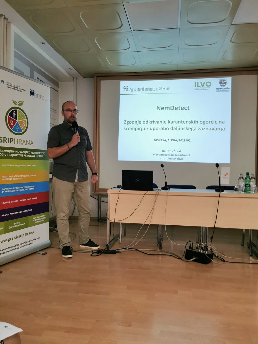 KISinstitut's tweet photo. Danes sodelujemo na srečanju partnerjev SRIP HRANA 👉 dr. Barbara Pipan je predstavila že zaključen projekt CRP sortnost, dr. Uroš Žibrat pa projekta #NemDetect in 🌽 L4-1840 #KISprojekti #EFSA https://t.co/YMuiM9RaOg