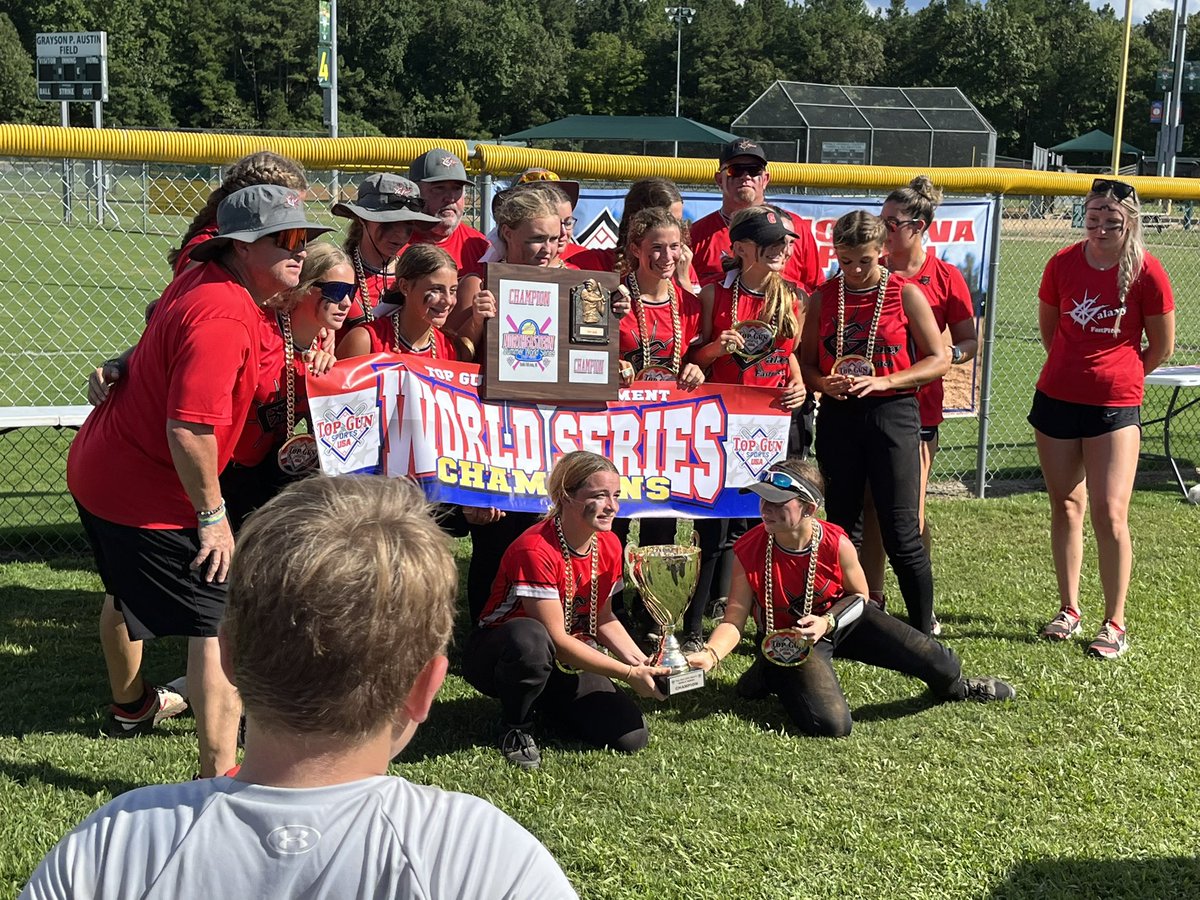WaynePowers111's tweet photo. Champs #sarahpowers303 https://t.co/MA8JbxMxwP