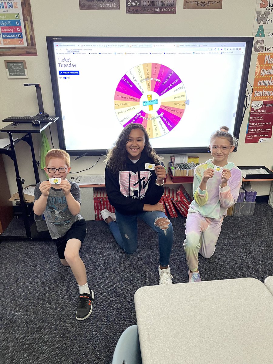 Loved celebrating my Ticket Tuesday winners!! #WalStars #Fierce5th #youbelong