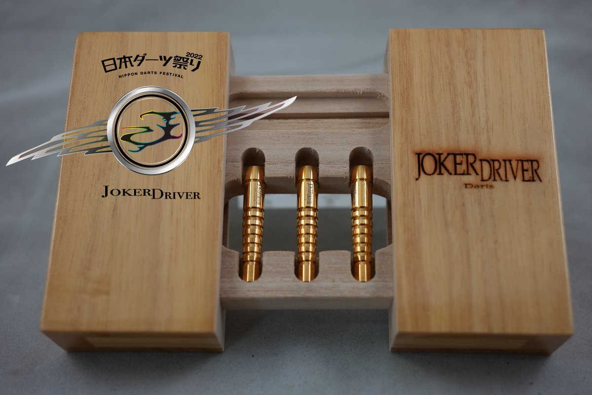 JOKERDRIVERBOSS's tweet photo. カード&amp;初期バレル🎁プレゼント企画
多数のフォロー&amp;RT 感謝です
間違いないように、RT頂いた方々のスクショと抽選準備は完了です♪
カード⇨5名様
バレル⇨1名様
自身より、直接DMにて当選案内を今週中にお送りする予定です。しばしお時間ください
※注意⚠️偽垢よりのDMにはご注意ください

つづく⇩ https://t.co/IDvsoa2CZi
