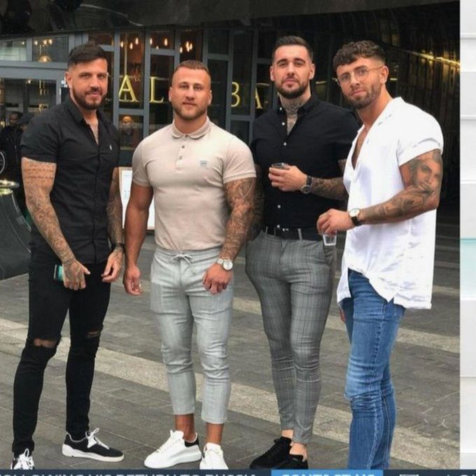 FlashBoxNews's tweet image. Fury fan boys...

FuRy Is BiGgEr ThEn UsYk So He WiNs 🤪

Fury doesn't have the speed, movement, reflexes, ring IQ, stamina, awkward angles and punch variety of Usyk.