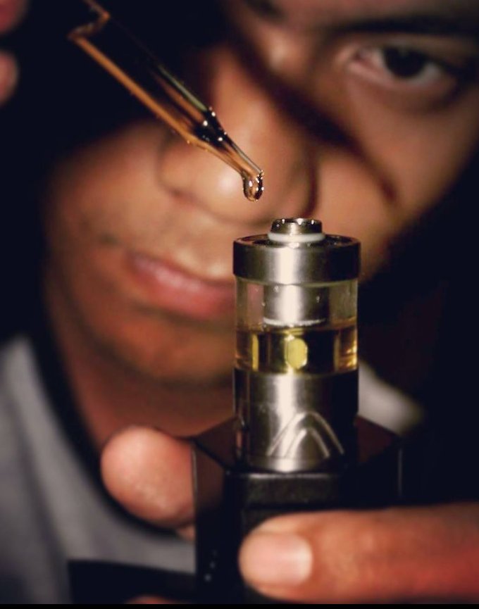 TobecoAmy's tweet photo. from @yudhadepe - fokus ..
.
#vape #vapeon #vapenation #citayamvapecommunity #savevaping #tobeco #tobecovapewholesale #supertank #tobecousa #demand_distribution #1oakwholesale #midwestdistribution #EastCoastVapers #disposablevape #vapedisposables #vapor #instavape #vape #vape https://t.co/5uPomP7N42