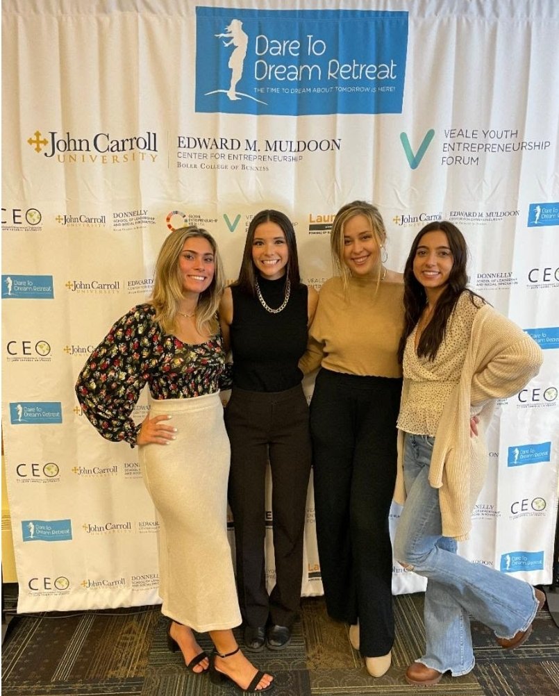 I'm psyched to bring the Dare to Dream Retreat back to <a href="/JohnCarrollU/">John Carroll University</a> this fall 🤗 

We instill confidence, empower vulnerability and enable 200 high school men and women to take one step toward making their ideas reality 
vealeentrepreneurs.org/dare-to-dream-…