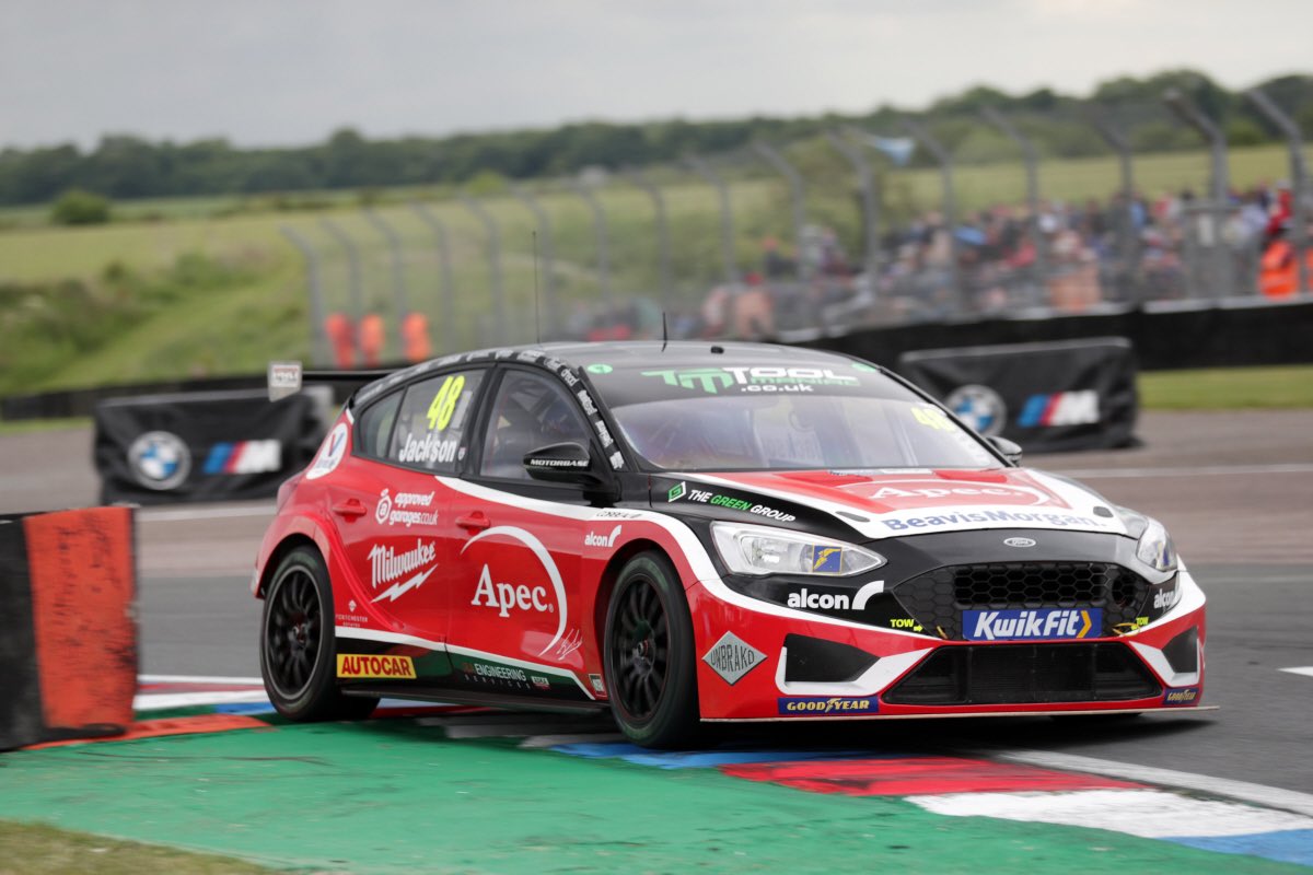 AllianceRaceUK's tweet photo. 🗞 PREVIEW 🗞

#Motorbase Charges Back To Thruxton With Continued Success In Sights 

• Ultra-fast @thruxtonracing welcomes @BTCC for second visit of 2022
• Podium goal for Sutton and Cammish, Jackson and Osborne aim for points

More: https://t.co/UiymEsMgbc

📸 @JakobEbrey https://t.co/LNLJEC397P
