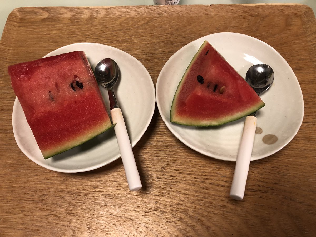 14Eizo's tweet photo. 湧く湧く農園！
#スイカ
おいしい〜(^^)
ありがとうございます^_^ https://t.co/FkArFKBfSx