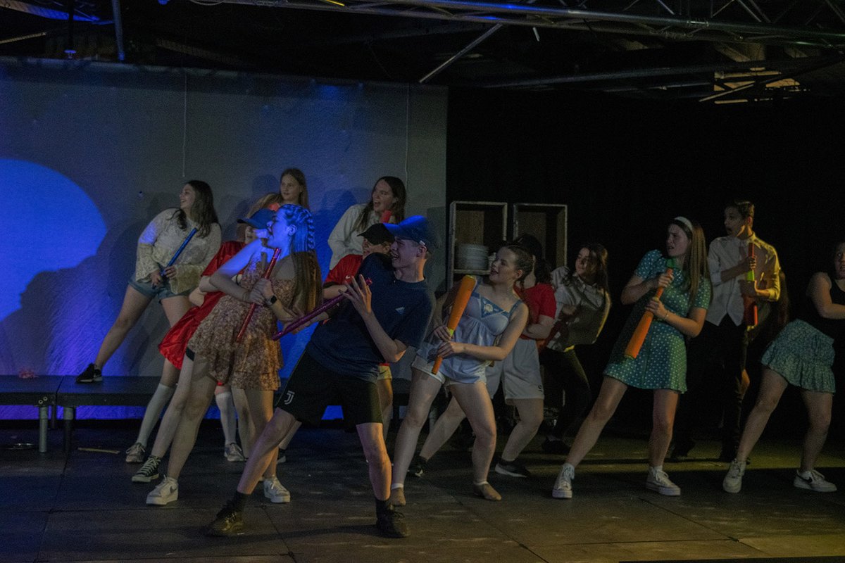 pace_yt's tweet photo. HIGH SCHOOL MUSICAL 2 (age 12+)

"I need something inspiring to help me get along,
I need a little fabulous is that so wrong?"

📸Jade Campbell

#pacefest #summerfest #pace
#youththeatrescotland #renfrewshireactivities #ys2022 https://t.co/MucBQc4mgU