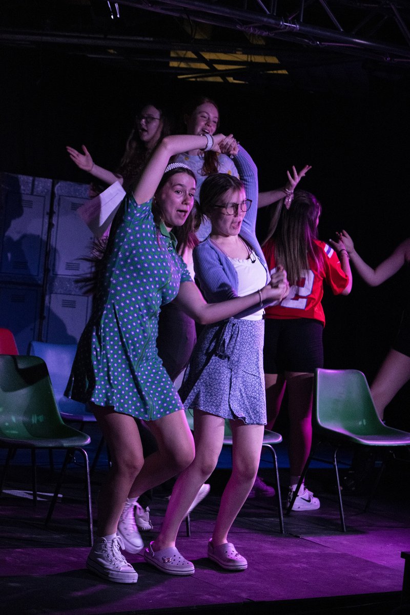 pace_yt's tweet photo. HIGH SCHOOL MUSICAL 2 (age 12+)

"I need something inspiring to help me get along,
I need a little fabulous is that so wrong?"

📸Jade Campbell

#pacefest #summerfest #pace
#youththeatrescotland #renfrewshireactivities #ys2022 https://t.co/4F02XnFCdY