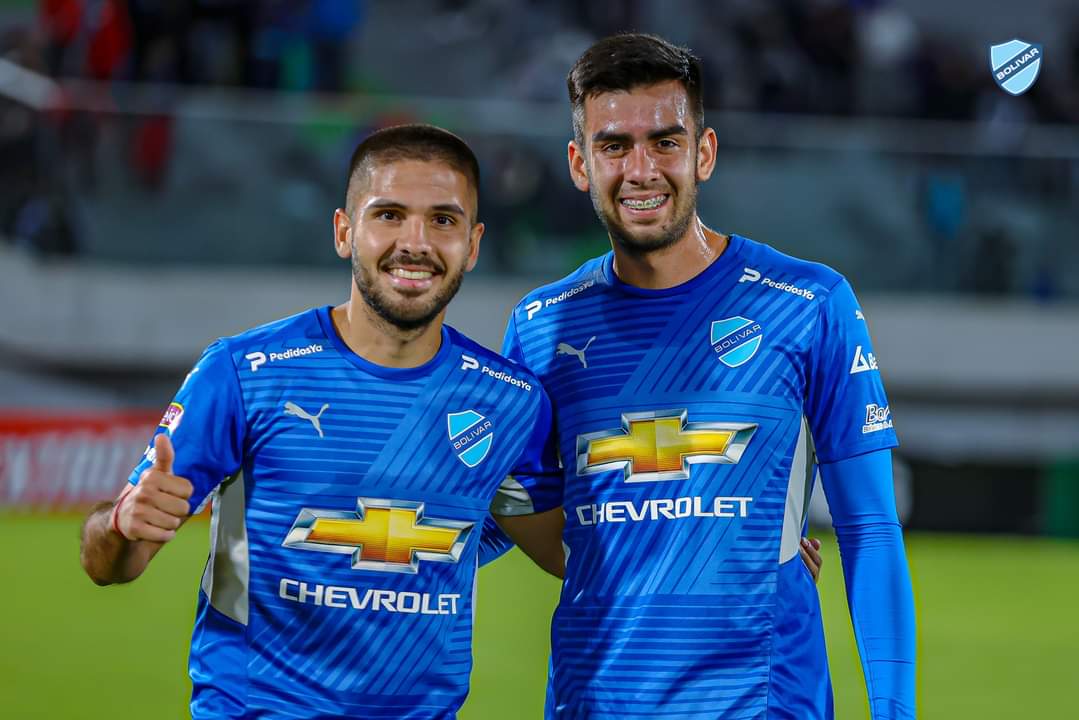 IvnMelgar's tweet photo. AL RITMO DE MELGAR, BOLIVAR DERROTÓ POR 4 A 1 DE VISITANTE A AURORA. TONINO ES FUNDAMENTAL EN EL ANDAMIAJE CELESTE. https://t.co/70jmLIjx1d