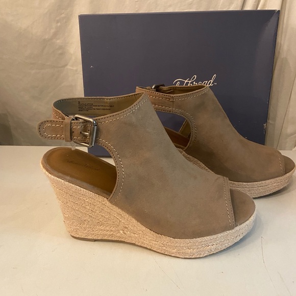 RAWFashionFinds's tweet photo. So good I had to share! Check out all the items I'm loving on @Poshmarkapp from @calongo1961 #poshmark #fashion #style #shopmycloset #gbyguess #chineselaundry #universalthread: https://t.co/0zn43isECi https://t.co/esmwIO1j05