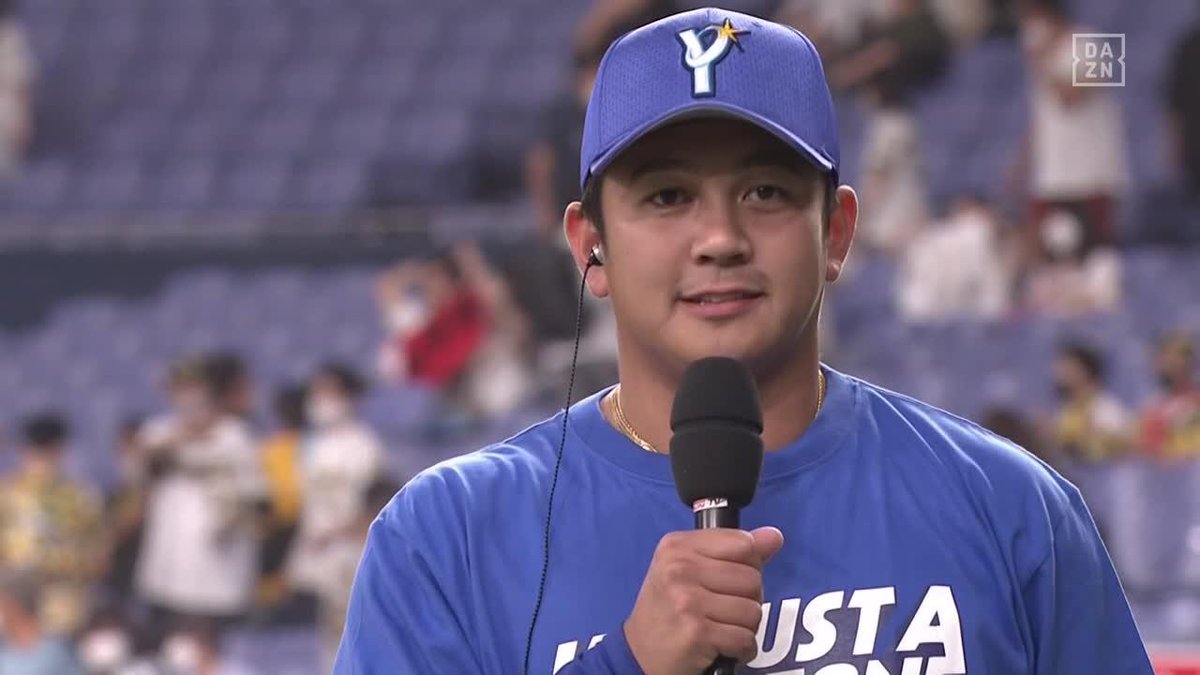 ハマの小さな大魔神・山﨑康晃 ㊗史上最年少での200セーブ達成㊗ ＼ 29