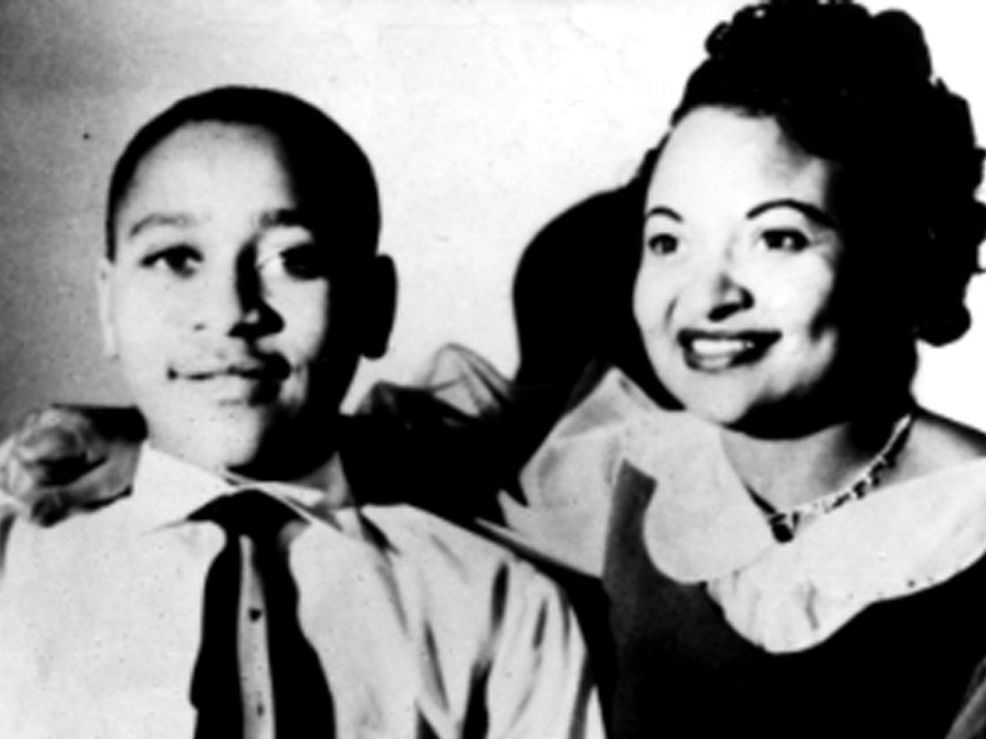 GBH's tweet photo. On Aug. 24, 1955, Emmett Till allegedly flirted with Carolyn Bryant at a Miss. grocery store. Four days later, he was kidnapped, brutally beaten, shot in the head + dumped in the Tallahatchie River with a 75-pound cotton gin fan tied to his neck. America would never be the same. https://t.co/jfSpqXMq53