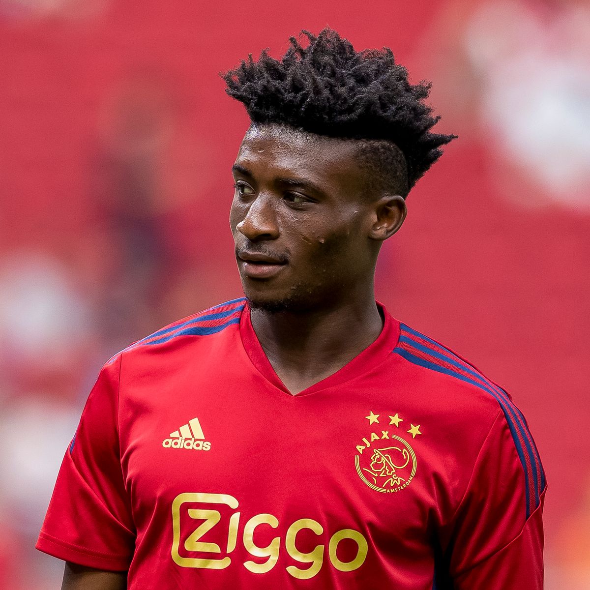 TalkingWolves's tweet photo. Wolves are reportedly set to open talks with the representatives of Ajax midfielder Mohammed Kudus to sign the Ghana international on a season long loan.

🗞️ Football Ghana

#WWFC | #Wolves https://t.co/Yj5GVmG53W