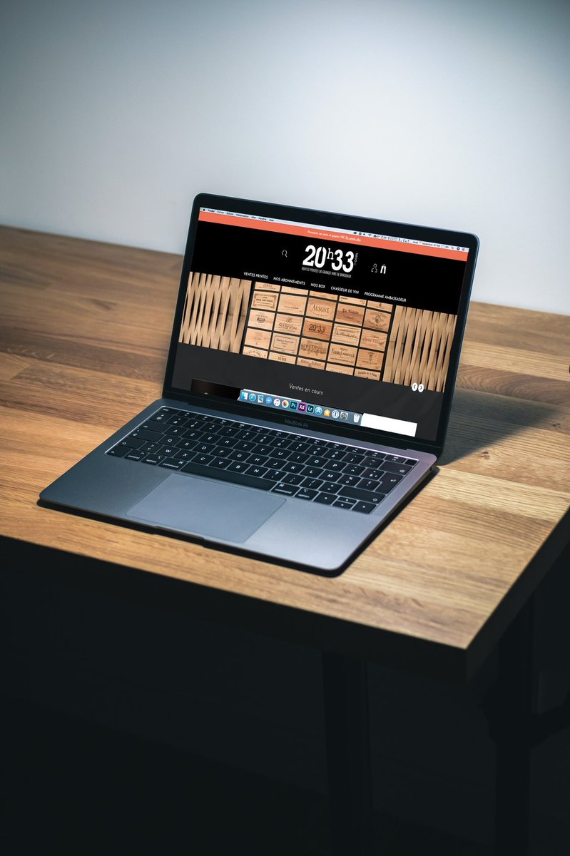 20h33's tweet photo. 🍾Ravi de vous annoncer la mise en ligne de notre nouveau site internet : plus ergonomique, plus frais, plus intuitif bref plus tout ✔️

Par ici la musique 🎶 https://t.co/CrwRYxlns6

#wine #bordeaux #startup #libourne https://t.co/9NB7jBh7XX