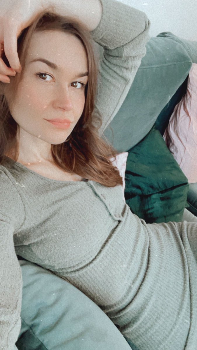Daria Elshiner tweet media