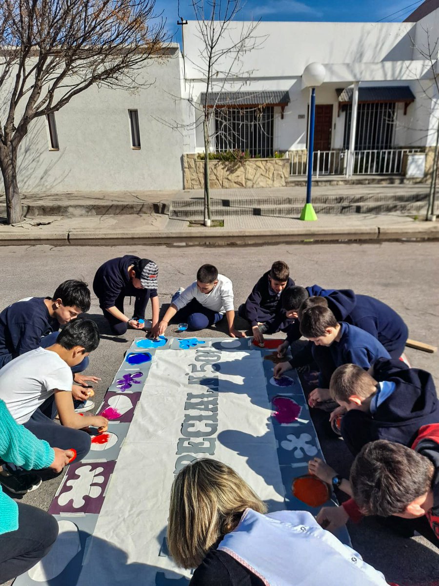 RedesIjmeFray's tweet photo. #FRAY Ayer 23 de agosto fue el cumpleaños de la Escuela Especial N° 501. 
Los alumnos de 6° A estuvieron presentes, compartiendo actividades. 
¡FELIZ CUMPLE,  ESCUELA ESPECIAL! ❤️❤️❤️ https://t.co/GNQtUN0JuC