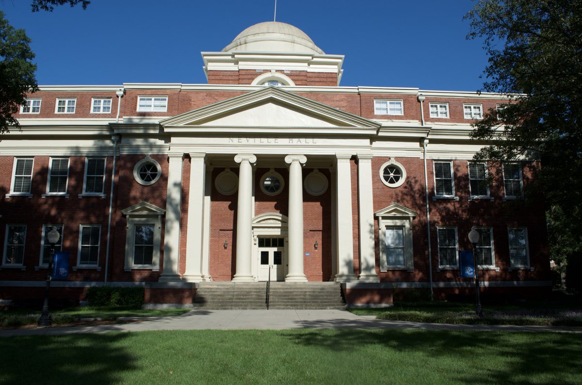 PCBlueStocking's tweet image. With today being the first day of classes, The BlueStocking wishes all students, faculty, and staff a safe and successful school year ahead! #presbyteriancollege #thebluestocking