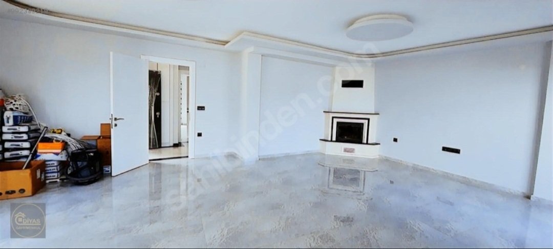 DM3737's tweet photo. Diyas Gayrimenkul 
05425075237

Urla Çamlıçay Mahallesi Satılık Müstakil Villa 

#satılık #urla #kiralık #izmir #ev #villa https://t.co/O07vPC4bZq