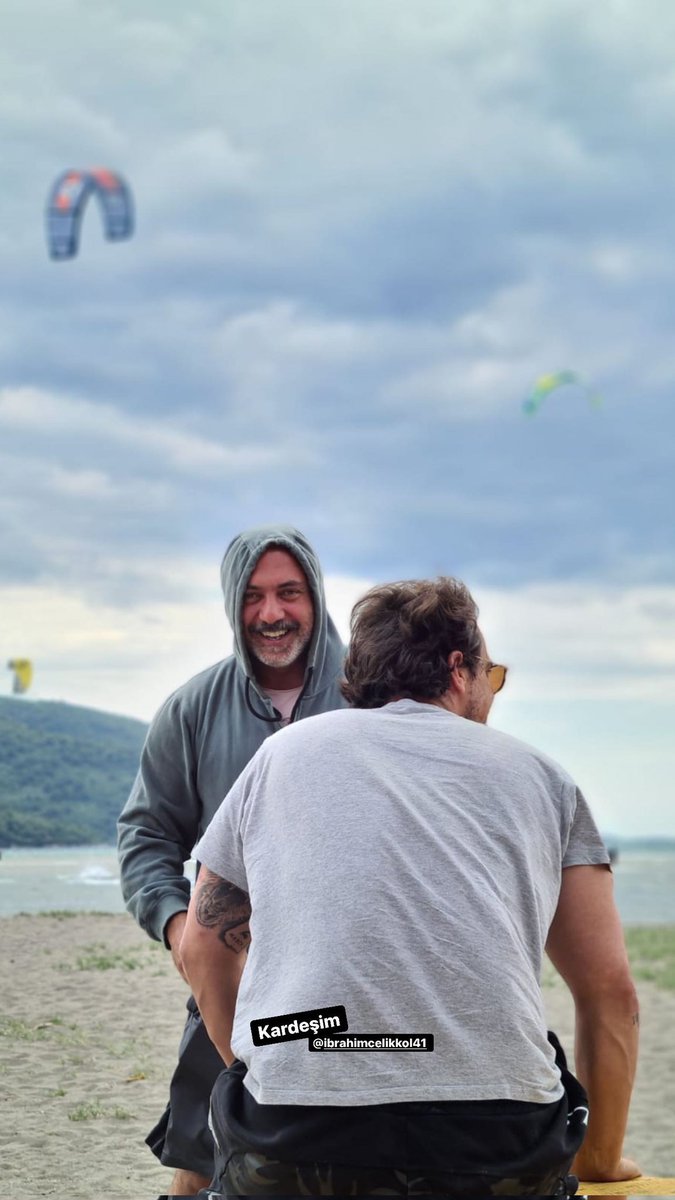 ibrahimc_infans's tweet photo. 🆕 ɪɢ Sƚσɾყ ◕ moylmz

Memories... ✨

İbrahim Çelikkol with his friends at Kite Beach Akyaka. 💝

#İbrahimÇelikkol • @ibrahimcelikkol https://t.co/GRElPh4zpJ