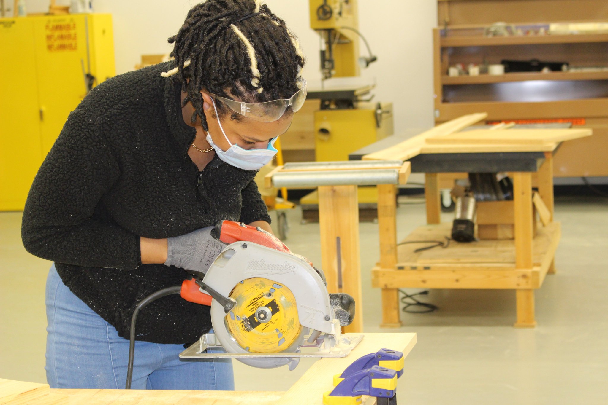 KentuckianaWorks on Twitter "The Kentuckiana Builds program is helping