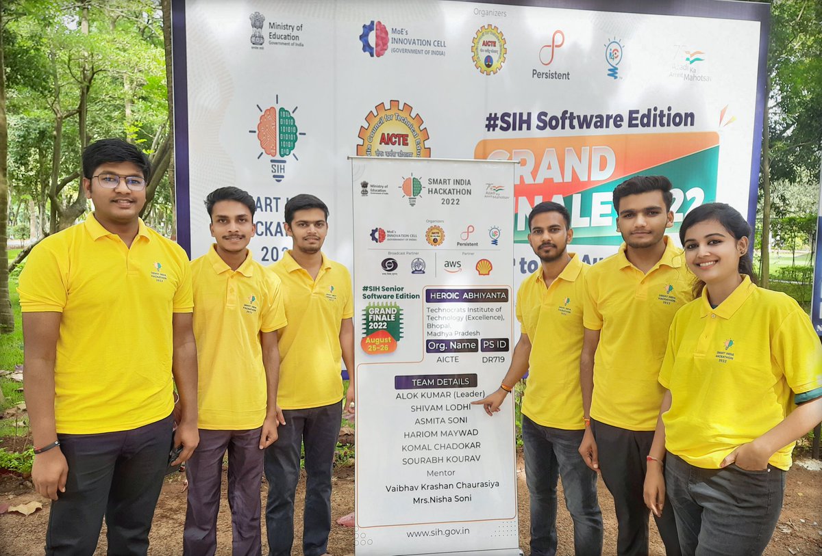 Alok0O7's tweet photo. We are very thankful to God tha we are Selected for Grand finale of SIH .
#excited 
@GMRIT1997
#PM_ModiAtSIH #SIH2022 #InnovationSeAtmanirbharBharat
@narendramodi @EduMinOfIndia @PIBHRD @PMOIndia @mhrd_innovation
@abhayjere @mohitgambhir
@SIH2022_MIC 
@TechnocratsTIT https://t.co/qeULFtzSXD
