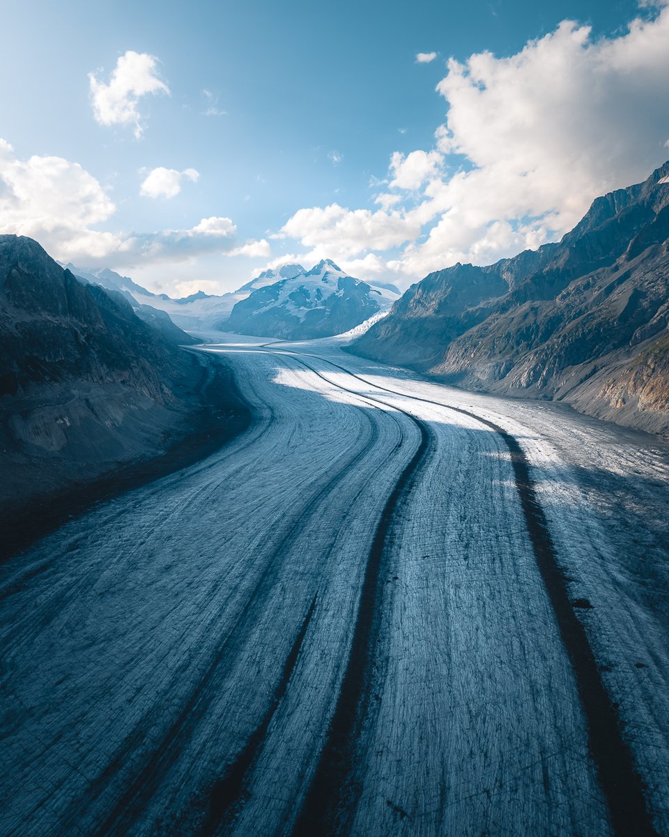 Long views on the glacier 🧊