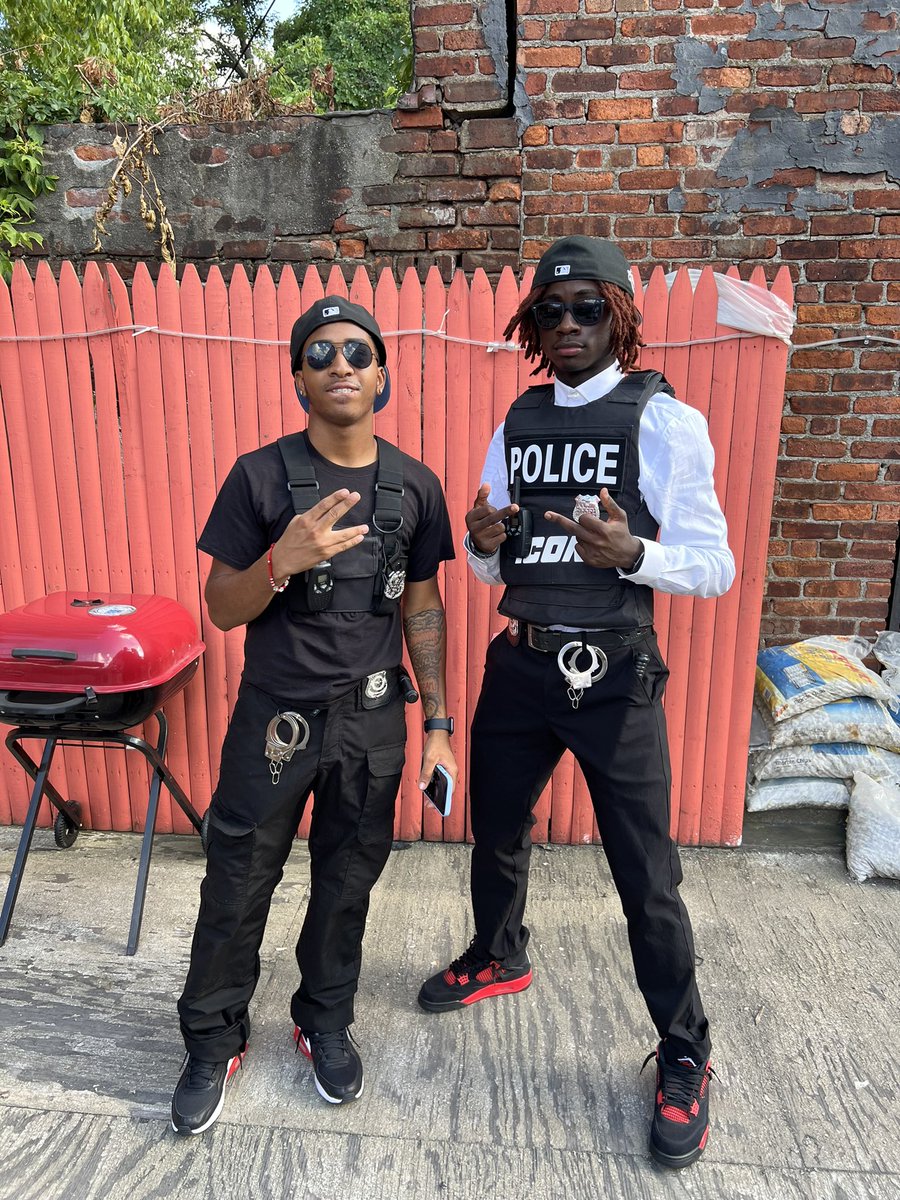 deonszn's tweet image. Content gonna be crazyy on tiktok📈