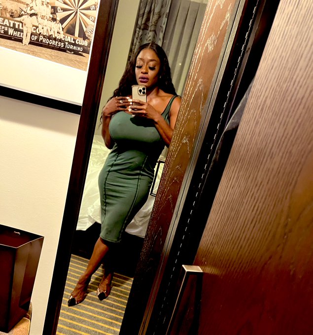 Goddess has her eye on you https://t.co/VYdADQTKXM #ebonygoddess #fitness #2000cc #kelliprovocateur #findom<a href="/tag/fitness"class="tags"><span>#fitness</span></a><a href="/tag/findom"class="tags"><span>#findom</span></a><a href="/tag/ebonygoddess"class="tags"><span>#ebonygoddess</span></a><a href="/tag/musclegoddess"class="tags"><span>#musclegoddess</span></a>