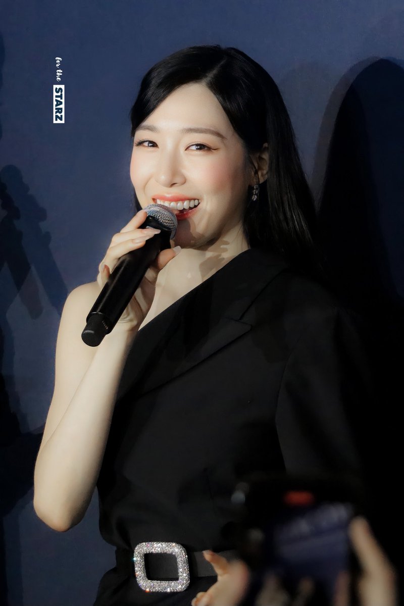 FORTHESTARZ's tweet photo. 220824 싱가포르 LANCOME 

#GIRLSGENERATION #소녀시대
@GirlsGeneration @tiffanyyoung 

Tiffany at #LANCOME FIRST BEAUTY TECH FLAGSHIP store.

#TIFFANYYOUNG #티파니 
#StrongIsTheNewYoung https://t.co/Lr3yROiUZo