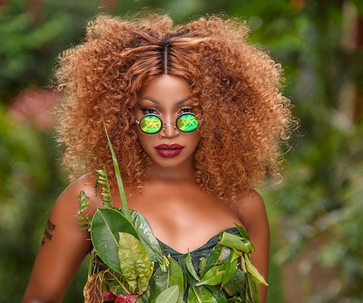 912CroozeFM's tweet photo. #TheAfricancountdown #Np 10 #Nabaleka by @Ksheebah1 https://t.co/udoQQ9QJZs