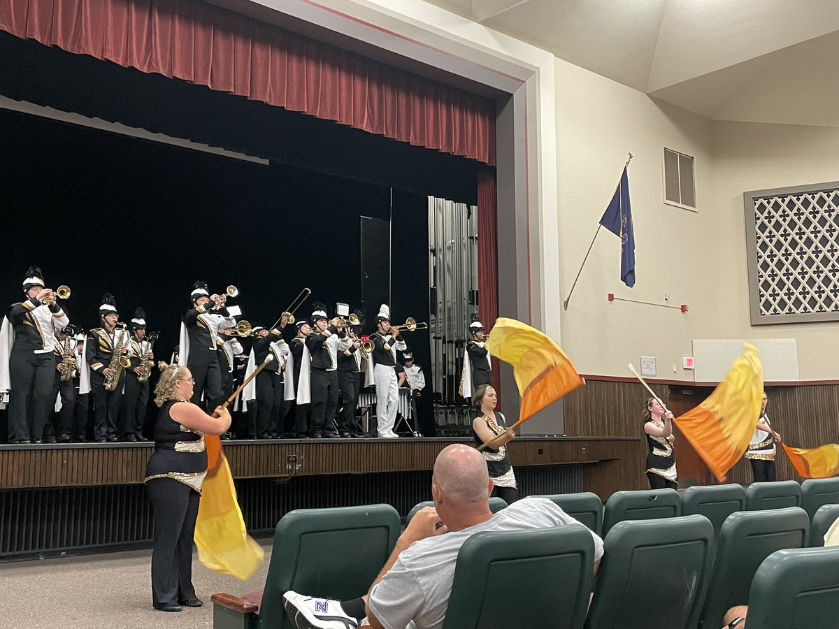principalwerner's tweet photo. What an awesome way to kick off the 22-23 school year! The KO Marching Band performed for the KOSD staffulty, and the KO football seniors recognized their favorite teachers! #BacktoKO #koproud 💛🖤 https://t.co/SiPMIyApD7