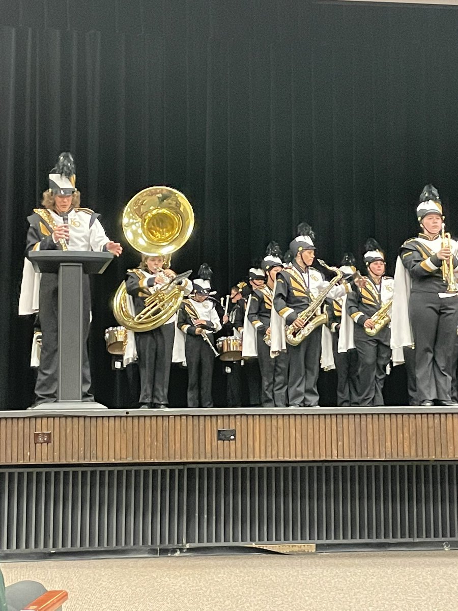 principalwerner's tweet photo. What an awesome way to kick off the 22-23 school year! The KO Marching Band performed for the KOSD staffulty, and the KO football seniors recognized their favorite teachers! #BacktoKO #koproud 💛🖤 https://t.co/SiPMIyApD7