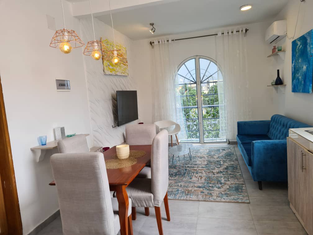 One_Immobilier's tweet photo. #douala ~ #makepe
Studio meublé à louer à Makepe Rhône Poulenc
01 Chambre
01 Salon
Douche
Cuisine américaine
Réserve d’eau
Forage
Vigile h24
Parking
💯 accessible
694101290
#Immobilierdeluxe237 #oneimmobiliergroup #Cameroun #immobiliercameroun #influenceurimmobilier https://t.co/LRFnfa8jBI