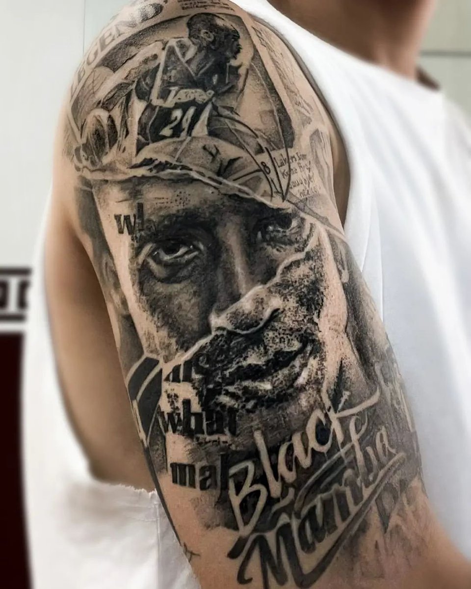 InkMeUpTattoos's tweet photo. Today is Kobe day 8/24 recognizing the two iconic jersey numbers. All posts will be a tribute to the late, great Kobe Bryant! 
Art by Casper. Follow on IG: @ tattookaohsiung #8/24 #Kobe #Mambamentality #Lakers #tattoo #tattoos #tribute #InkMeUp https://t.co/vEpexXZG0b
