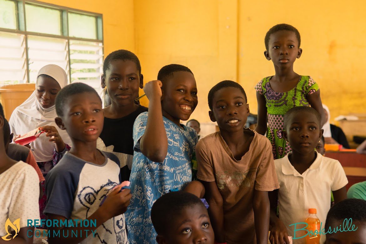 _conduaba's tweet photo. Our last day at Weija Methodist Basic School ❤️. 

Follow @BooksvilleGhana for more updates on what we’re doing. https://t.co/23ZBNjgo3Y