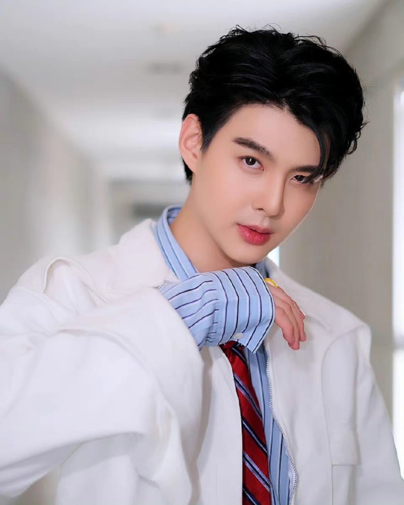 I hope the baby will recover soon.🙏🙏
Getwellsoon Mumu Saint 
#ส่งกำลังใจให้มุมุเซ้นต์ 
#Saint_sup #MingEr