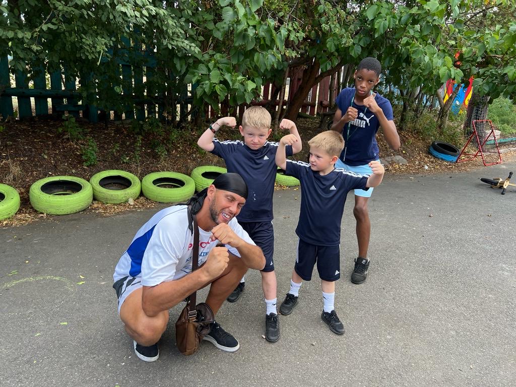 HomertonGroveAP's tweet photo. Martial arts session today with Jake! #HAF2022 #hackneyhaf โฆ@hackneyplayโฉ https://t.co/h7fCRjbkuZ