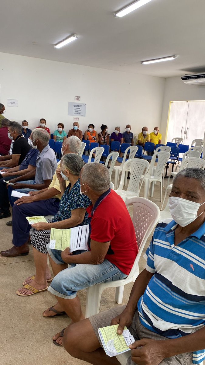 marcelloadb's tweet photo. Quarta-feira começou com sabor de vitória e esperança pra mais de 200 pessoas em Açailândia. 2º dia de mutirão cirúrgico no município. 

Hoje mais 200 pessoas devem se submeter à cirurgia de catarata. #AquiOtrabalhoNãoPara #SES #emserh #saudemaranha #saude https://t.co/zqo5veUtRs
