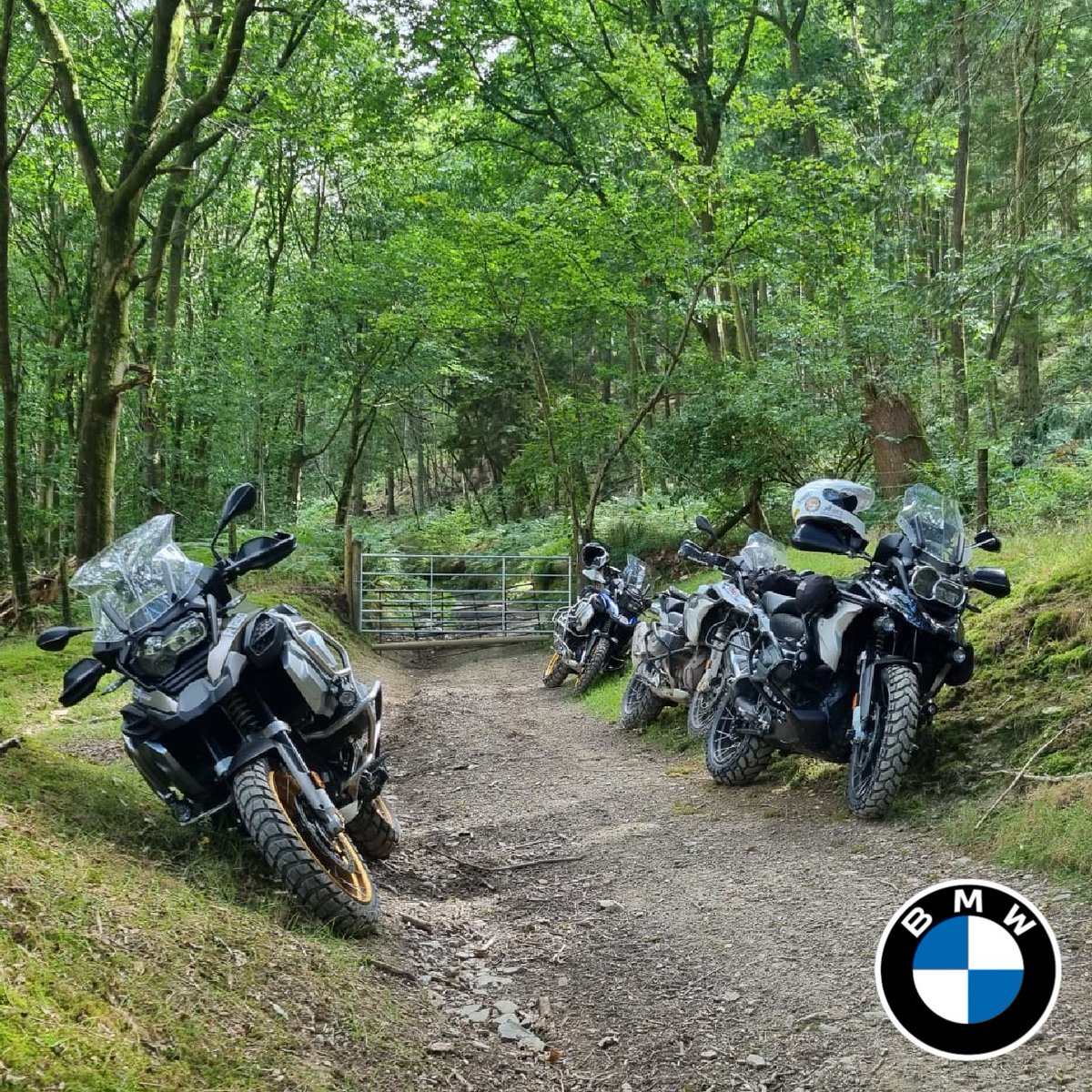 CMGMotorrad's tweet photo. Awesome to see Team Cotswold getting some practice in ahead of the upcoming GS Challenge!
Keep it up team, eyes on the prize next month! 🏆
#cotswoldmotorrad #gschallenge #trophytime #bmwgs https://t.co/6NmO4ST5a7